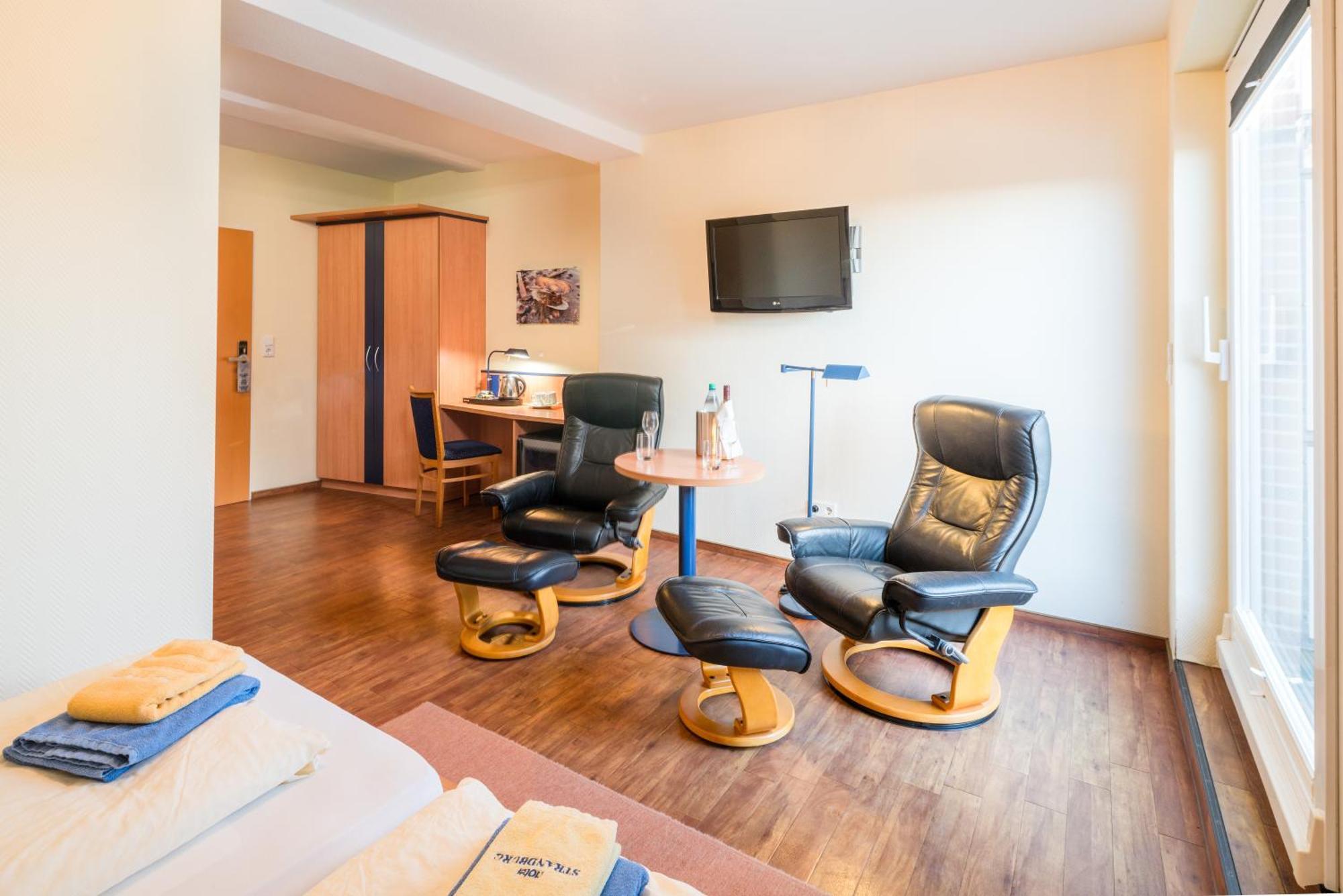 Hotel Strandburg 3*